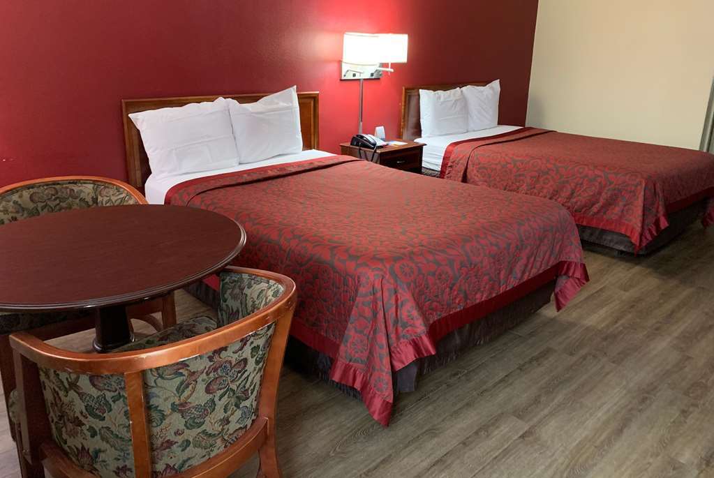 Days Inn By Wyndham Winchester Room photo